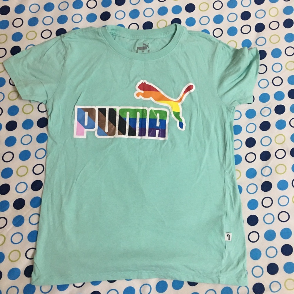 🌈Puma Mint Green T-Shirt with Rainbow Logo🌈